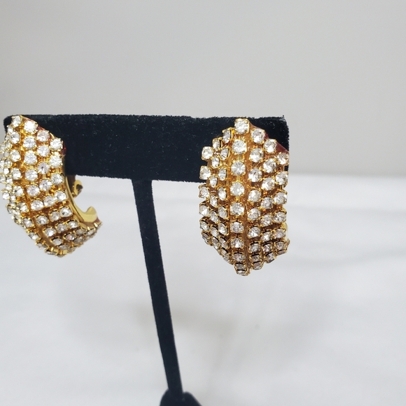 Vintage Gold Tone And Rhinestone Clip-On Earrings - Picture 9 of 10